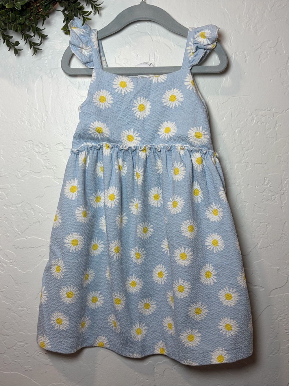 Zara Kids Light Blue Seersucker Daisy Ruffle Strap Dress Size 5-6 116